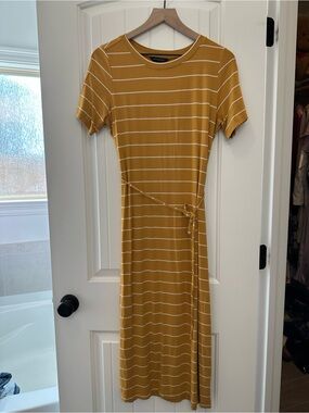 Banana Republic Mustard and White Striped Tie-Waist